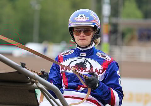 Olli Koivunen ajoi Y.P. Sonin uran toiseen voittoon.