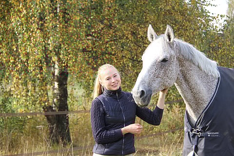 Caral ja sen ratsastaja Bremerin Tessi.