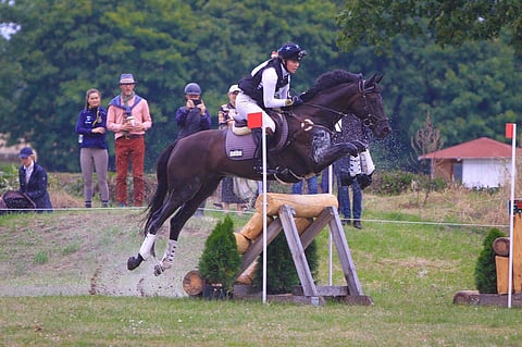 Hedda Wickström ja Pin Rock´s Fade to Black tekevät varmaa työtä kansainvälisestikin.