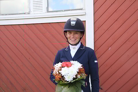 Jenni Linna ja voittokimppu.