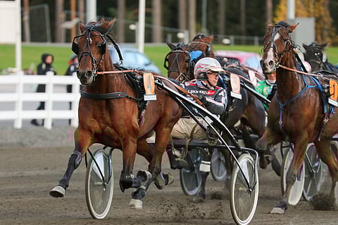 Antti Teivainen katseli, että miten lähellä muut maaliin tulevat.
