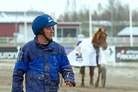 Pasi Teini on menestynyt hienosti ykköstason suomenhevosilla, mm. kuvan A.T. Viskulla.