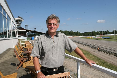 Jyrki Jauhiainen on vaikuttanut pitkään sekä alueellisessa että valtakunnallisessa ravipolitiikassa.