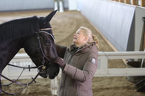 Black Friday ja Sanna Backlund.