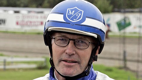 Mikko Jääskeläinen on menestynyt niin suomenhevosilla kuin lämminverisilläkin.