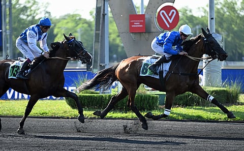 Estelle Nordique piti muut takanaan Vincennesissä.