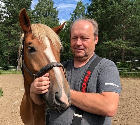 Merkkipäivä: Aika kuluu ratissa ja ohjaksissa