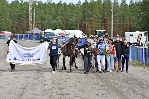 From The Mine nousi kaikkien ohi Festivaali-ajossa.