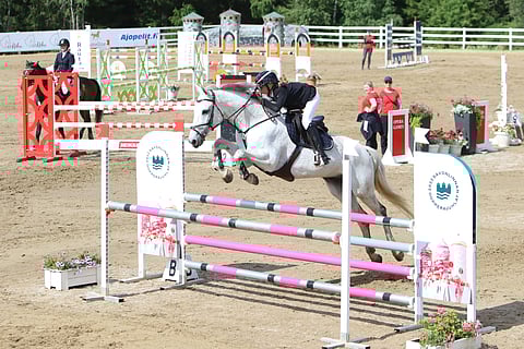 Sani Illi ja Elextrix Toltien voittivat 115 luokan, ja samalla he nousivat autokilpailussa tavoittamattomaan johtoon.