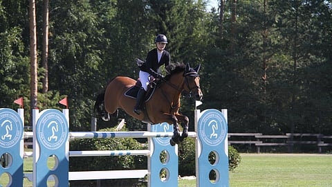 Aura Vasama ja Fayot SM-kisoissa.