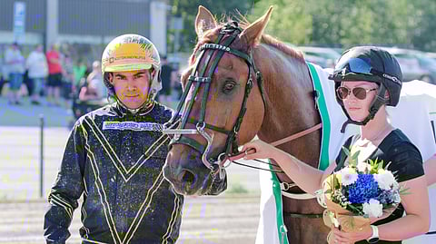 Vauhti Teppo vei toisen Toto75-kohteen Ville Koivisto ajamana. Hannele Purontakanen nappasi uransa ensimmäisen Toto75-napakympin. 