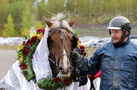 Lipassi ja Heikki Hoffren juhlivat täysosumaa viime syksyn Kriteriumissa.
