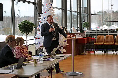 Alueellisen valintamuutoksen lisäksi Kari Eriksson pidentäisi hallituksen jäsenten kaudet kolmeen vuoteen asioiden pitkäjänteisen valmistelun vuoksi.