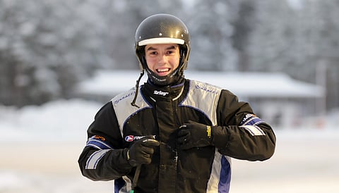 Tino Keväänranta on Feels Like Flying ohjissa.