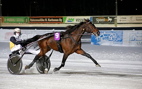 Iikka Nurmosen kirittämä J.H.Mannerheim oli Joensuussa kaiken luottamuksen arvoinen.
