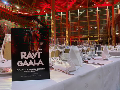 Sibeliustalo odottaa juhlavieraita.