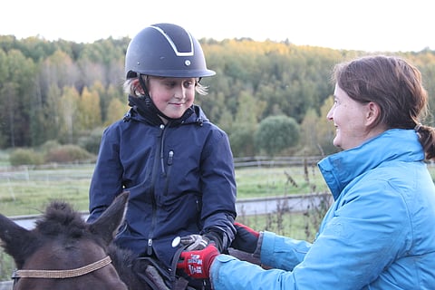 Ratsastuskoulut järjestävät liikuntapalveluita.