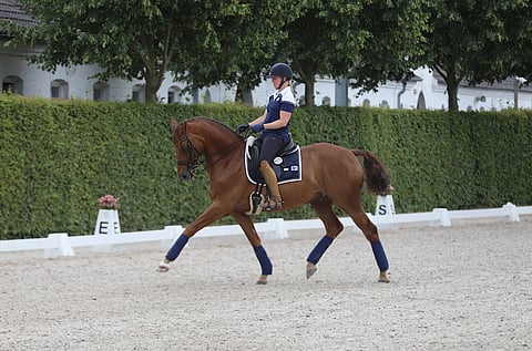 Emma Kanerva ratsastaa Greek Airia Aachenissa.