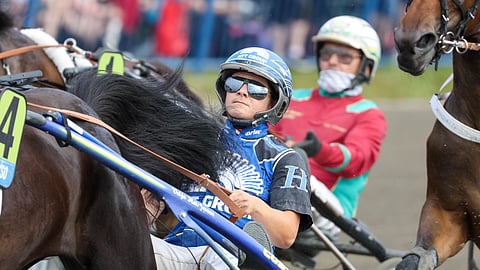 Henna Halmeen valmennettavat kisaavat vahvassa iskussa.