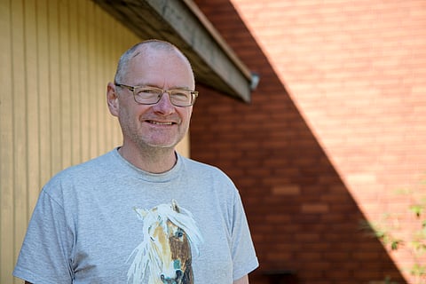 Roger Johansson on tavattavissa lauantaina kello 11 Hevosurheilun osastolla 7 Kouvolan Kuninkuusravien ravitorilla.