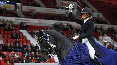 Anna Tallberg ja Grevens Zorro HIHS:ssa. 