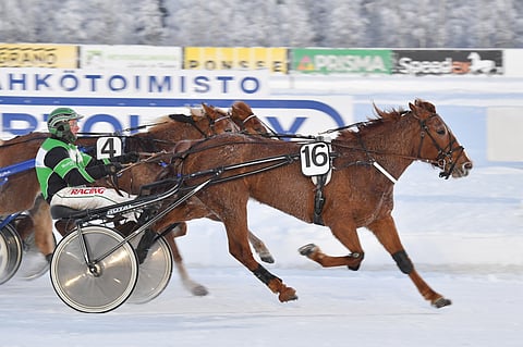 Zähikäinen pamautti ykköseksi.