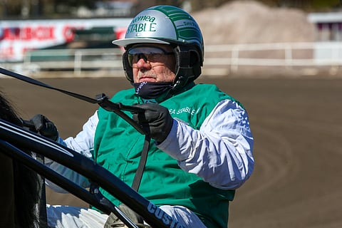 Eero Pajumäellä on kilpaohjastajana kolme starttia viimeiseen viiteen vuoteen.