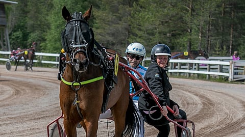 Keijo Hakala Comet Alleyn rattailla.