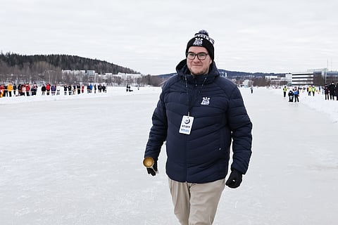 Miika Lähdeniemi iloitsi jääravien yleisömäärästä.