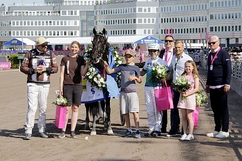 Missle Hill juhlittuna sankarina,