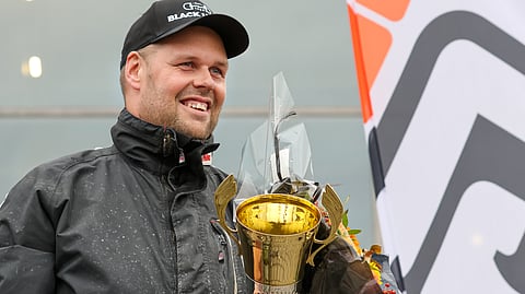 Timo Korvenheimo on saavuttanut hyvää menestystä nuorilla hevosilla ja pääsi juhlimaan viime syksynä God Hyperionin Kriterium-voittoa.