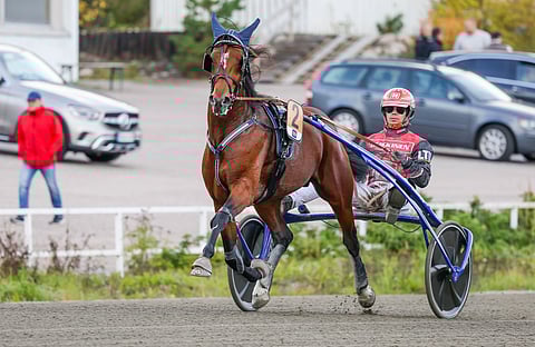 Lämminveriravuri Neymar Web rattaillaan Santtu Raitala