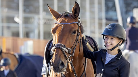 Ronja Komssi ja Florence Viana tyytyväisinä luokan jälkeen.