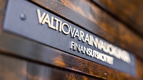 Valtiovarainvaliokunta kyltti