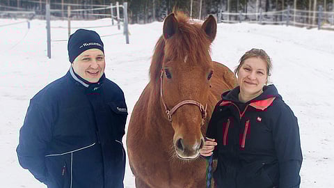 Juntti-Jussilla on aina paikka Antti ja Henrika Kinnusen luona.