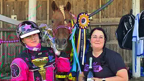 Eerika Koskenvalta (vas.), Jokimäen Sakke ja Erika Timonen muodostavat kovan kolmikon. Jokainen tietää tehtävänsä, ja keskinäinen luottamus on menestyksen avaintekijä.