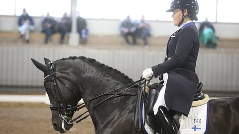 Elisabet Ehrnrooth ja hannoverintamma Daytona (Dante Weltino - Samarant) voittivat lauantaina. 