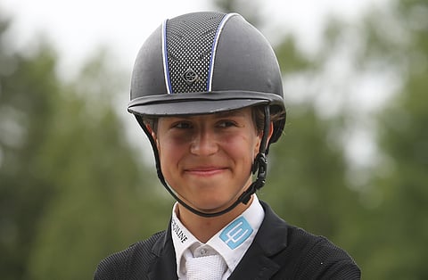 Huippulupaus Jone Illi haluaa jäädä esteratsastuksen pelipaikoille Keski-Eurooppaan. 