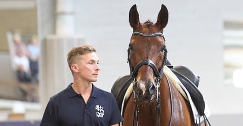 PM-kenraaliharjoitukset kangilla. 