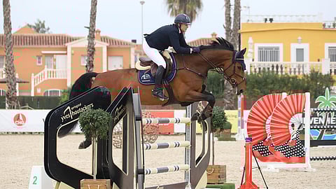 Sanna Backlund ja Marlene HX kevättalvella Olivassa. 