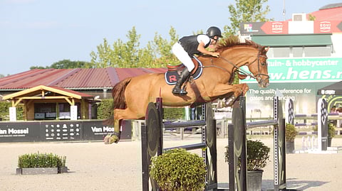 Jone Illin nimi löytyy pitkältä listalta.  