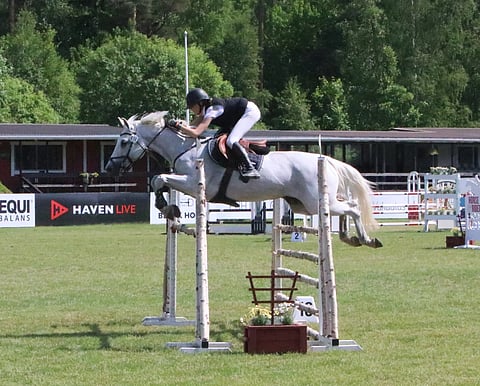 Sani Illi ja Isabel Lady M. 