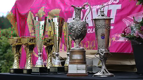 Kuninkuusravit palkinnot