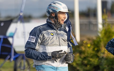 Petteri Joki juhlii merkkipäiväänsä.