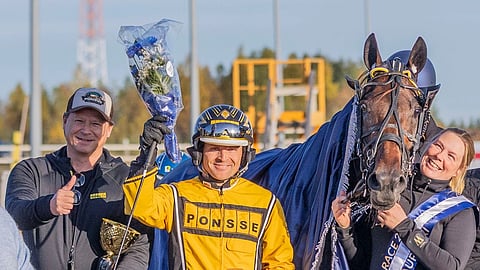 Mozart B.R. päätti komeasti Tornion Laivakankaan ravikauden. Matti Nisonen ja Juha Vidgrén valmistautuvat jo Ruotsin turneeseen.