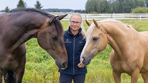 Anna Kärkkäinen, Backwoods Divino  ja Minion Verde.