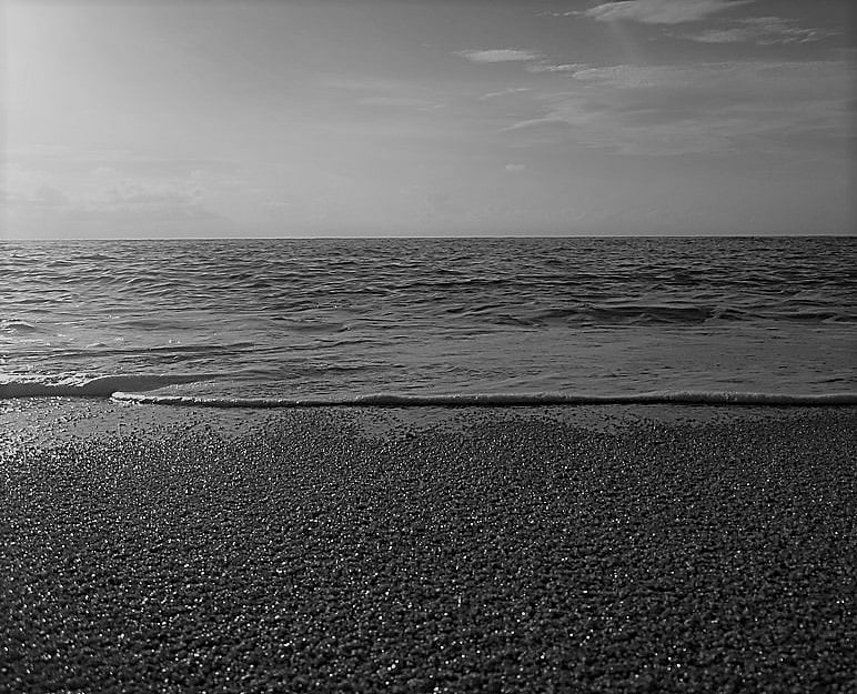 On Sernabatim beach