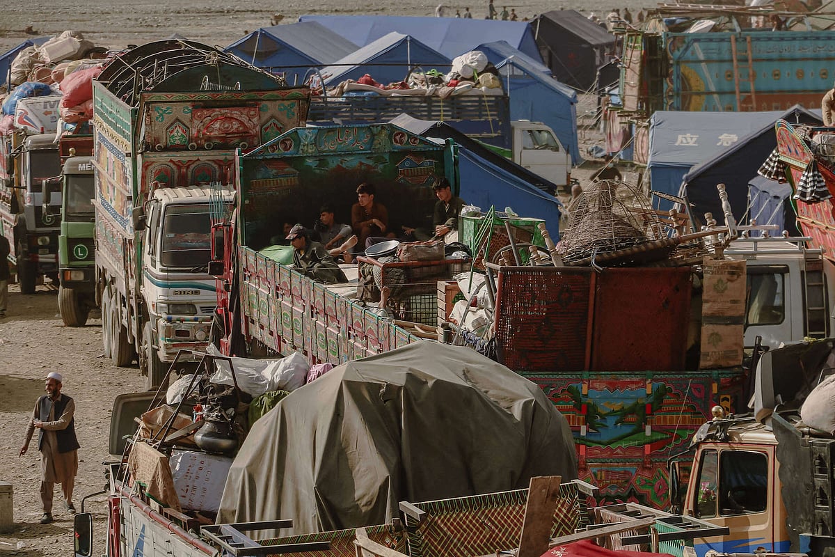 Pakistan brings down the axe on Afghan migrants