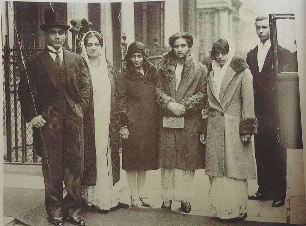 How Urdu travel writers brought the world back home