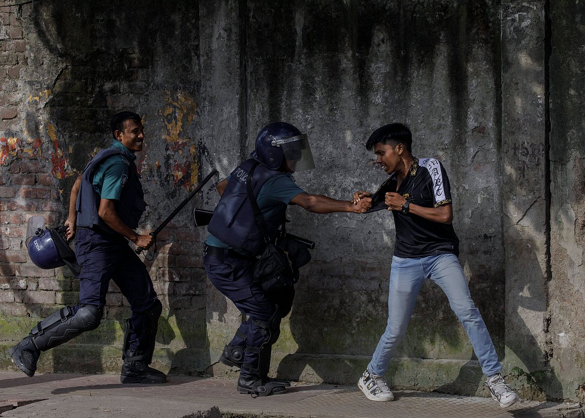 Dispatch from Dhaka: Bangladesh's students are bruised and battered but will not bow